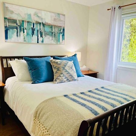 P Tit Boreal- 2 Minutes De La Plage Memphremagog Apartment Exterior foto